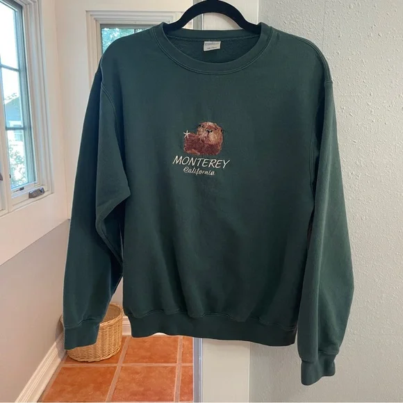 Vintage Monterey Crewneck - Picture 3 of 6